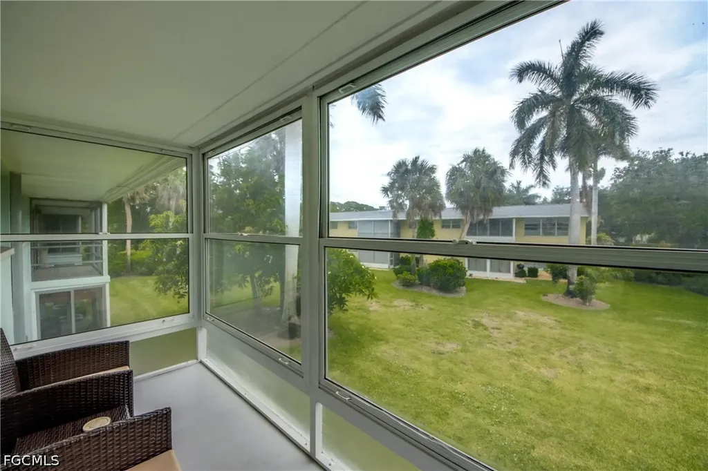 1215 Tropic Terrace North Fort Myers FL 33903
