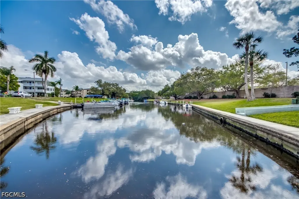 1215 Tropic Terrace North Fort Myers FL 33903