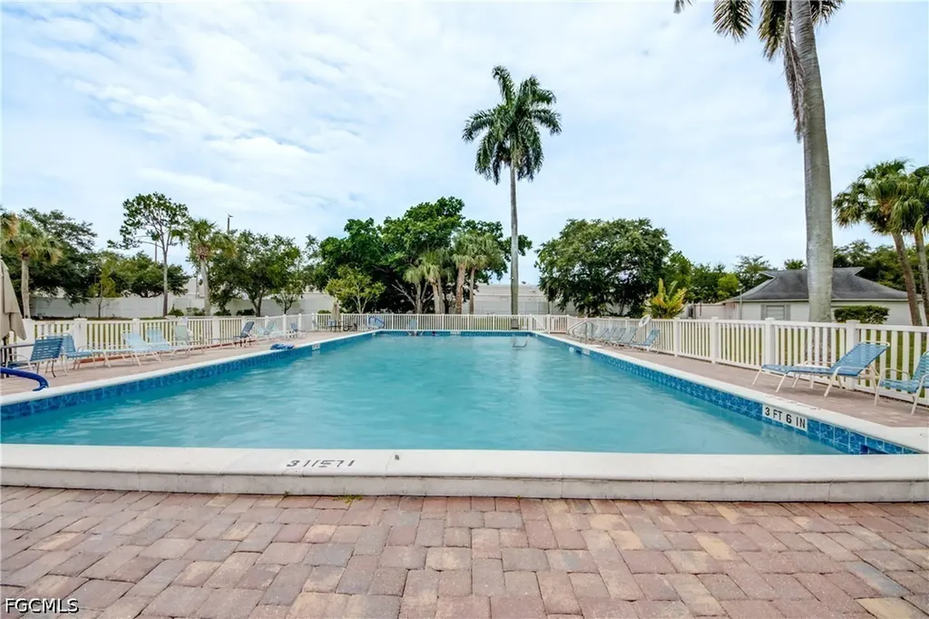 1215 Tropic Terrace North Fort Myers FL 33903