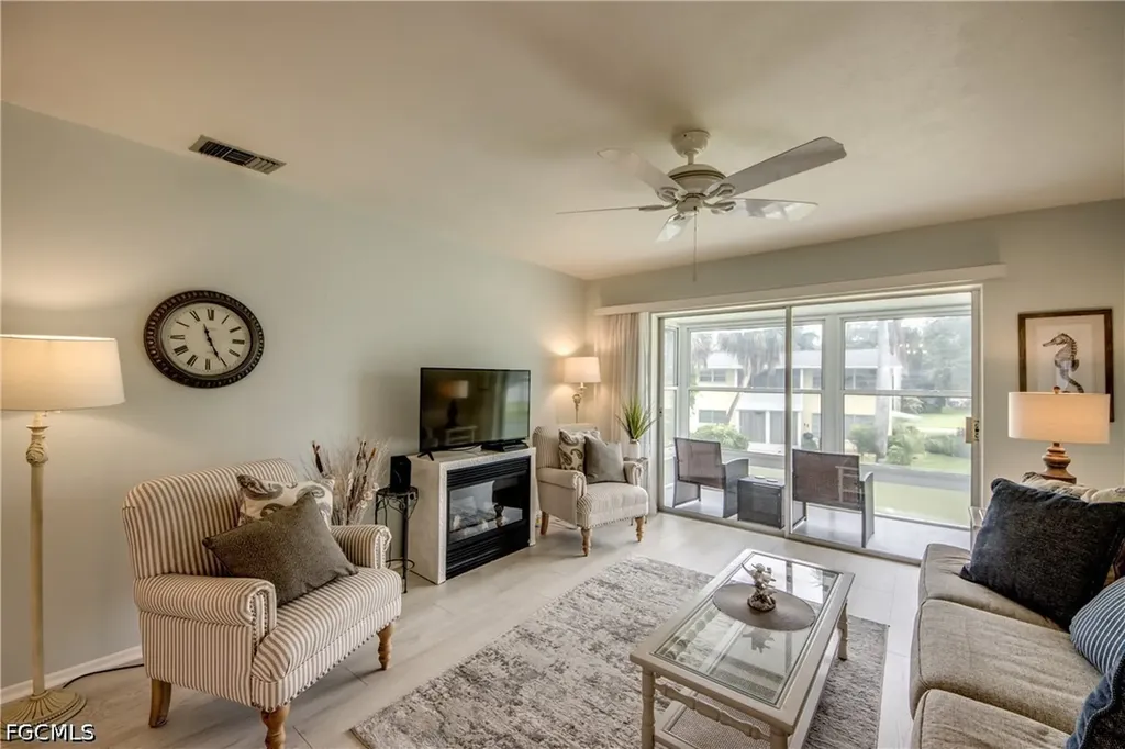 1215 Tropic Terrace North Fort Myers FL 33903