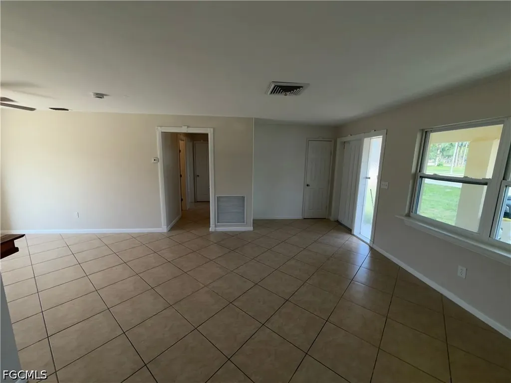 1101 Leeland Heights Boulevard E Lehigh Acres FL 33936
