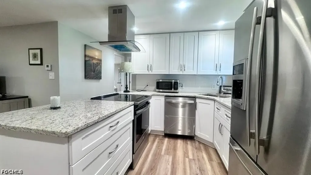 5509 Miles Standish Lane North Fort Myers FL 33917