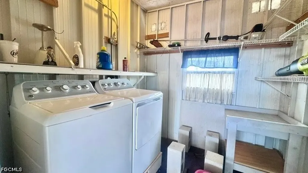 5509 Miles Standish Lane North Fort Myers FL 33917