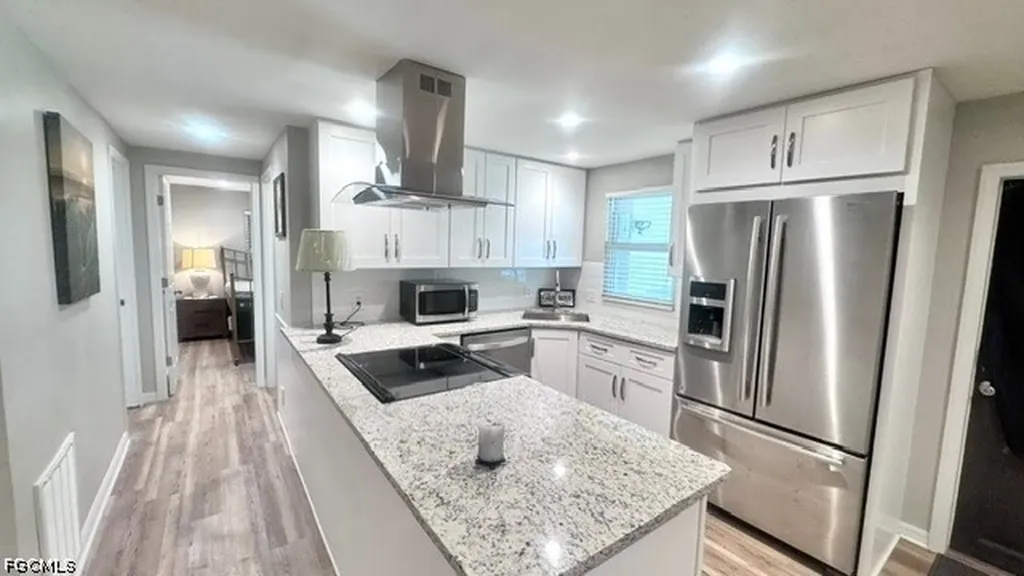 5509 Miles Standish Lane North Fort Myers FL 33917