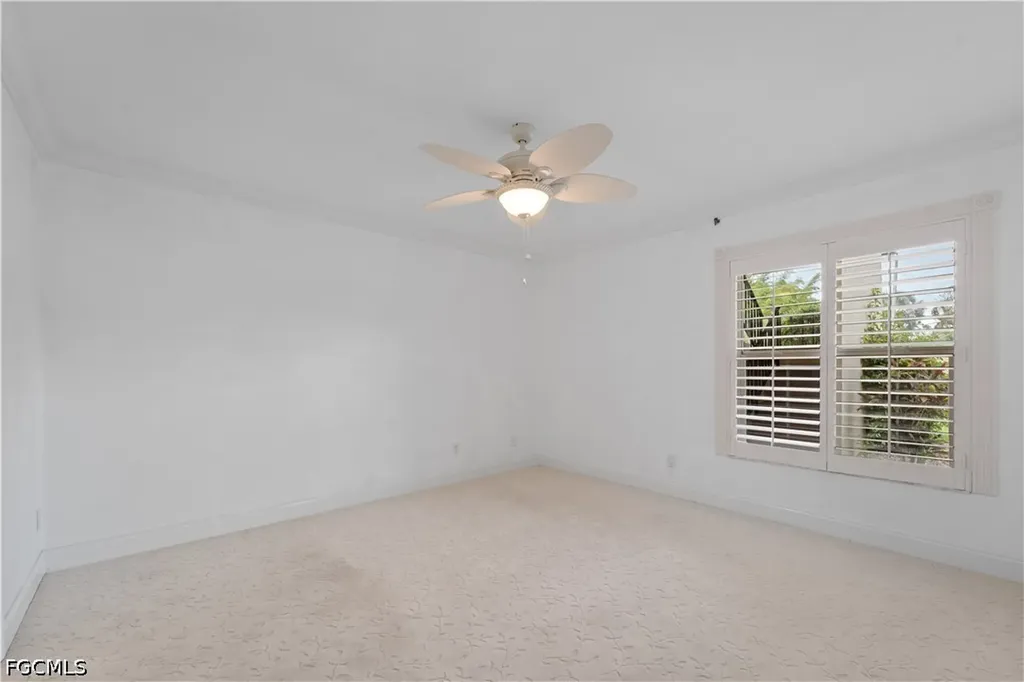 8382 Charter Club Circle Fort Myers FL 33919