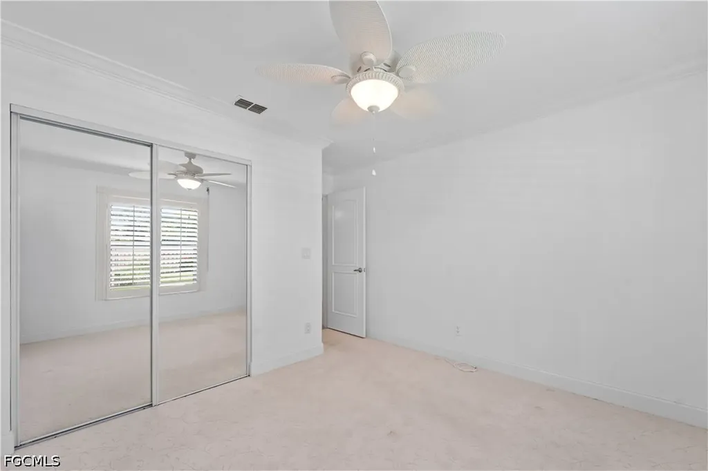 8382 Charter Club Circle Fort Myers FL 33919