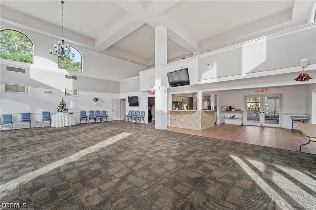 8382 Charter Club Circle Fort Myers FL 33919