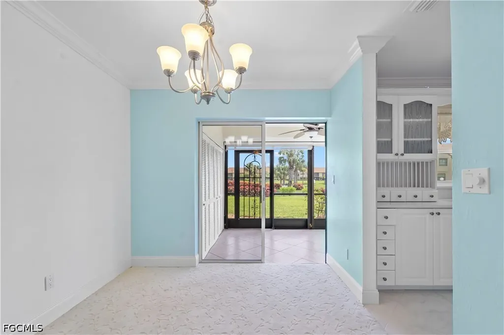 8382 Charter Club Circle Fort Myers FL 33919