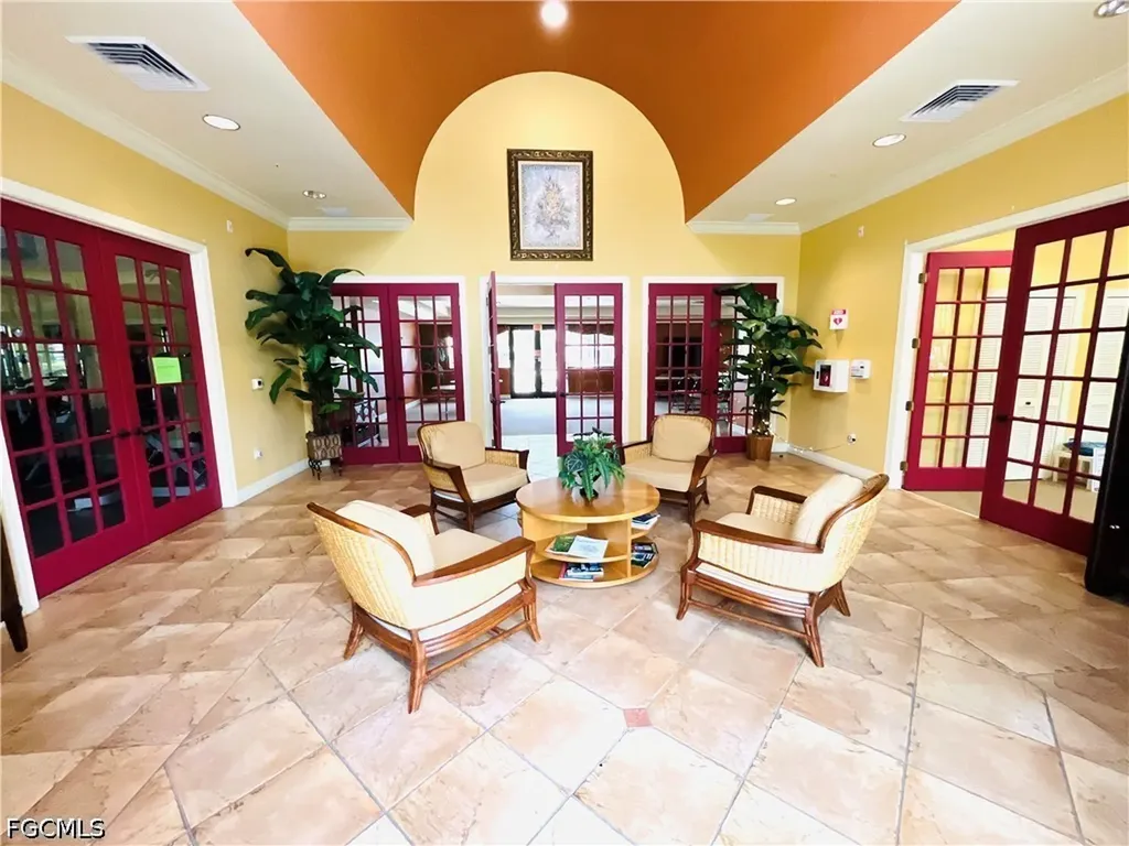 8450 Kingbird Loop Estero FL 33967