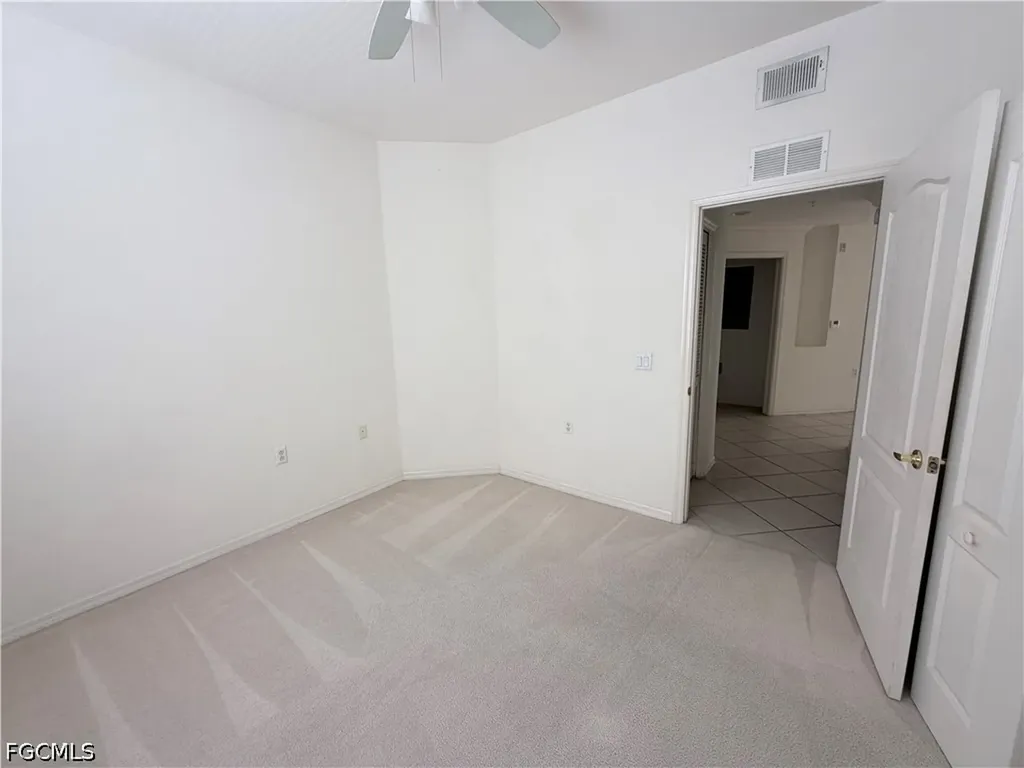 8450 Kingbird Loop Estero FL 33967