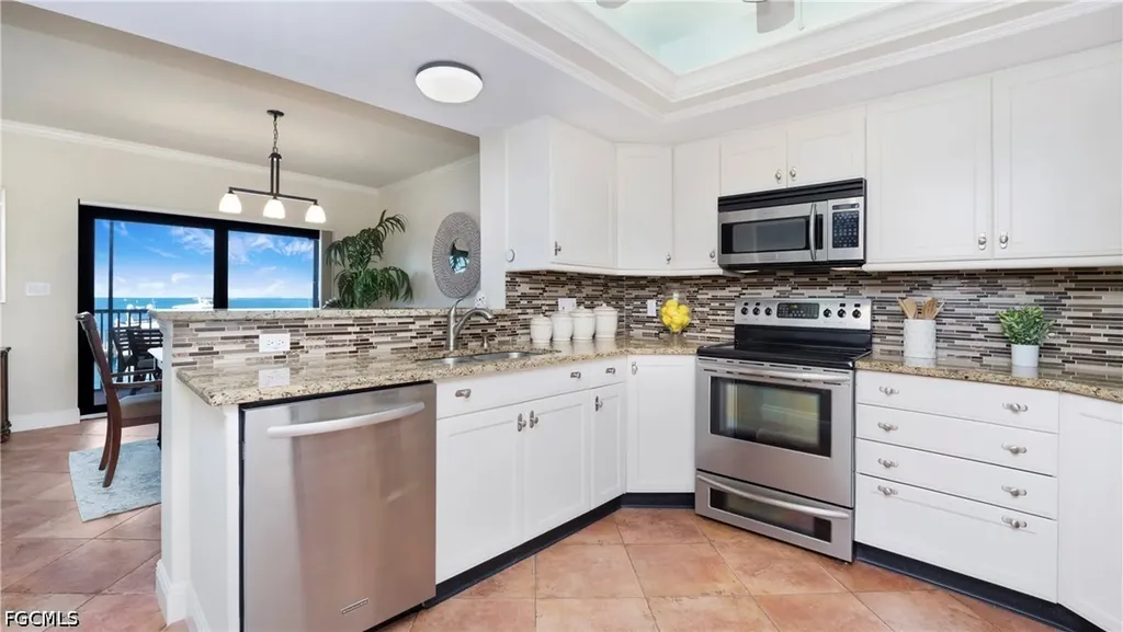 1920 Virginia Avenue Fort Myers FL 33901