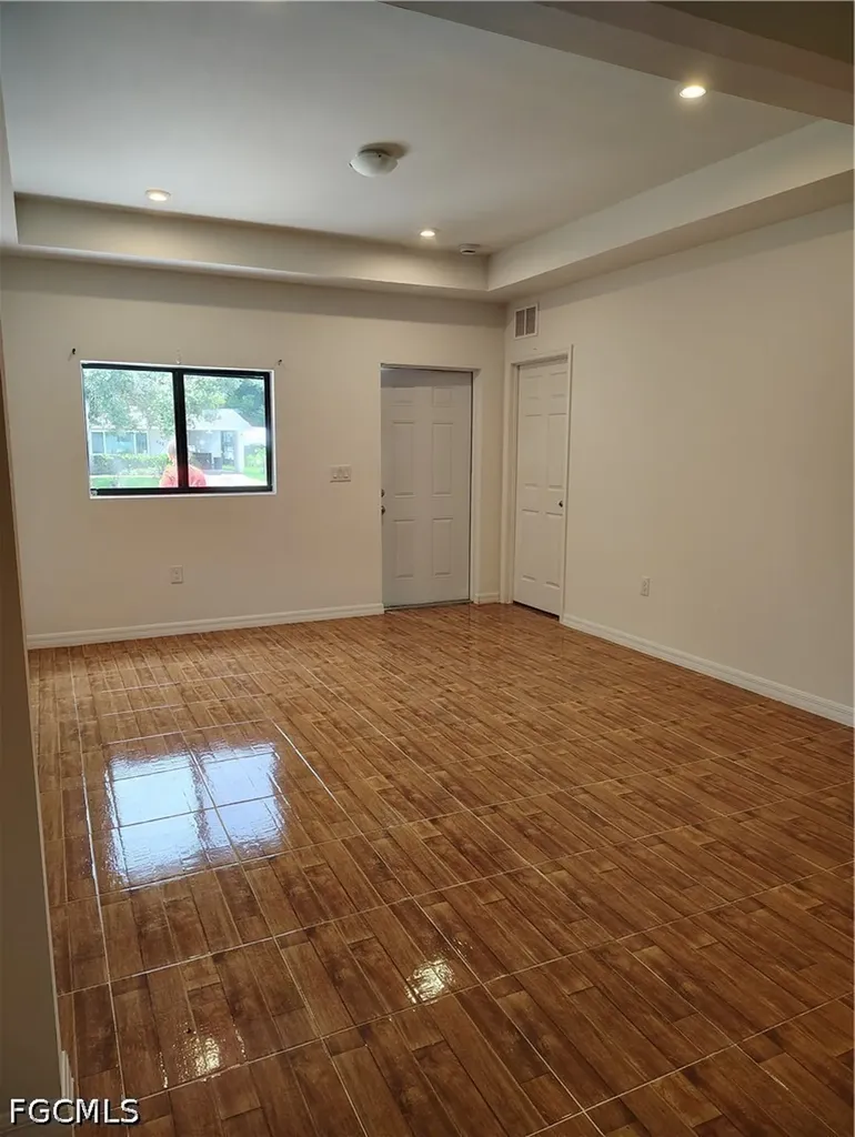 423 Canyon Drive S Lehigh Acres FL 33936