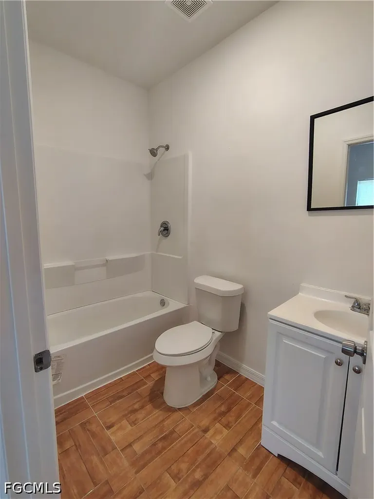 423 Canyon Drive S Lehigh Acres FL 33936
