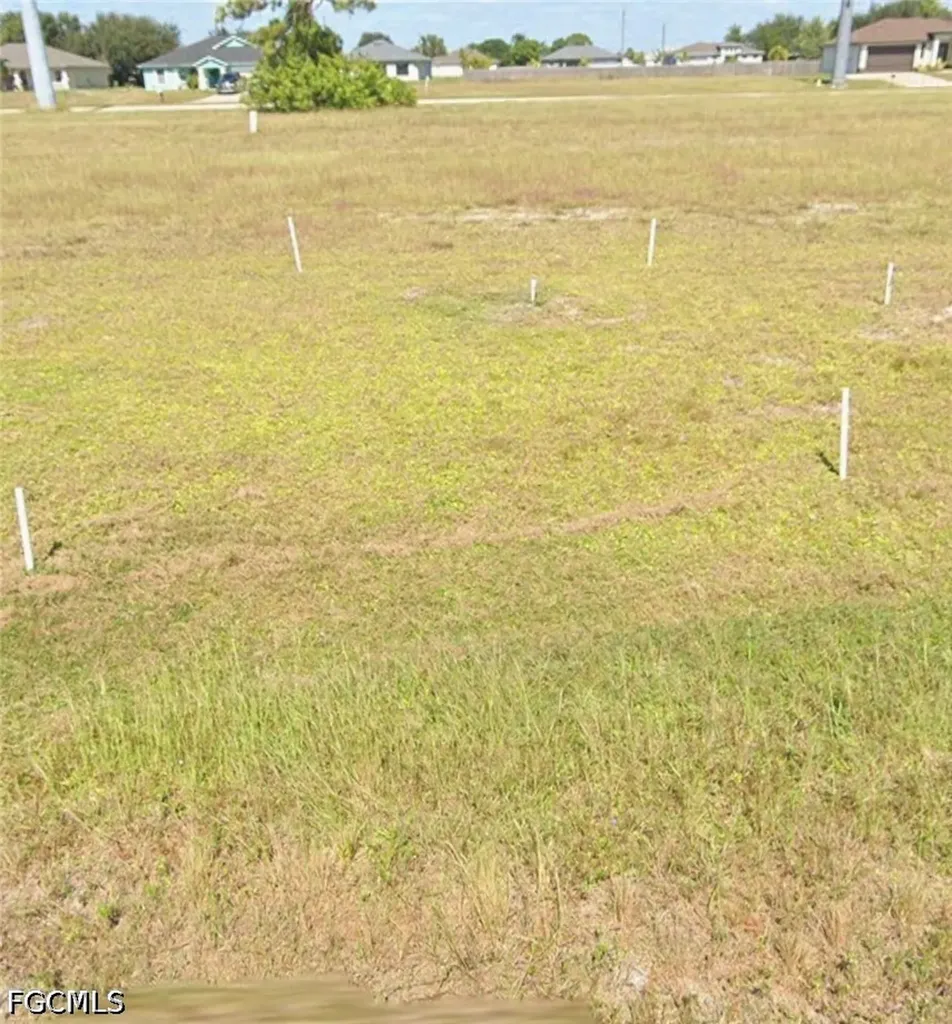 105 NW 23rd Terrace Cape Coral FL 33993