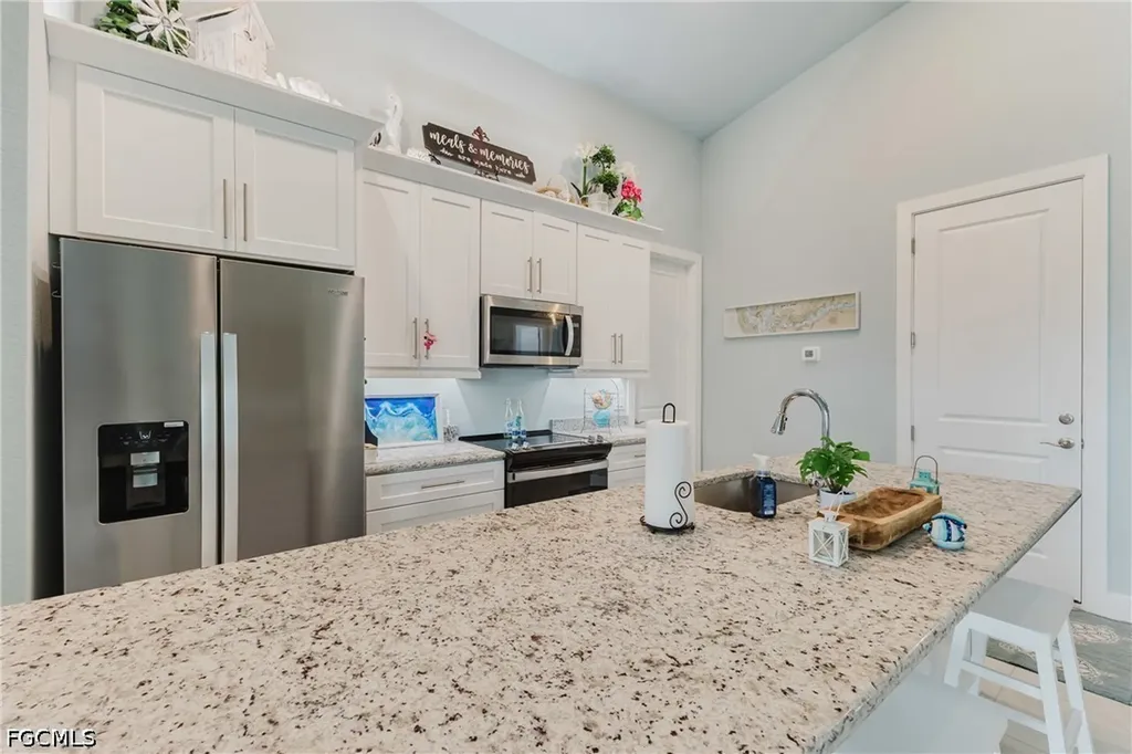 5310 Cocoa Court Cape Coral FL 33904