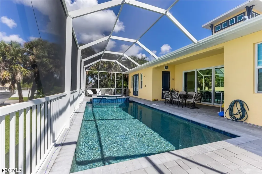 5310 Cocoa Court Cape Coral FL 33904