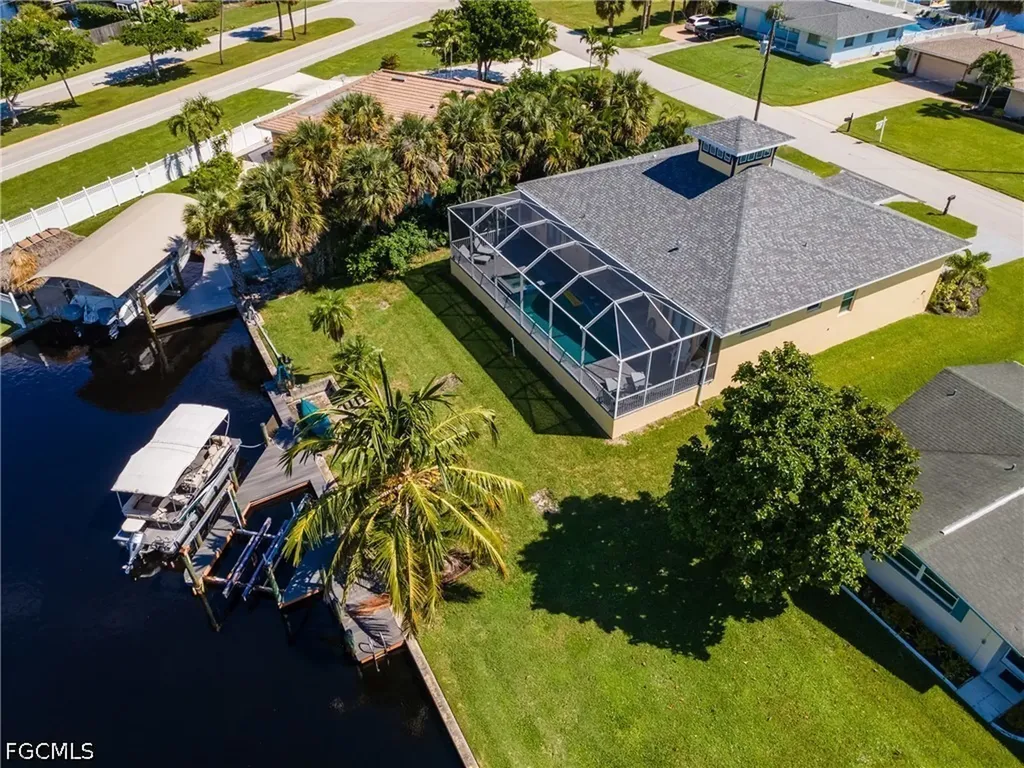 5310 Cocoa Court Cape Coral FL 33904