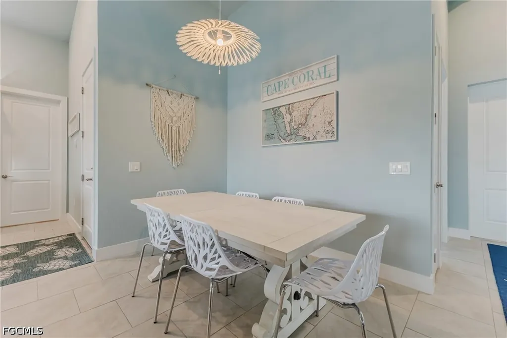 5310 Cocoa Court Cape Coral FL 33904