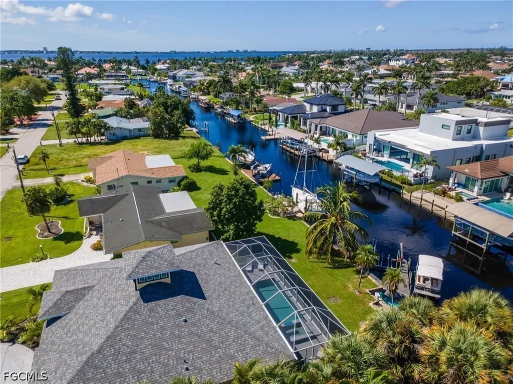 5310 Cocoa Court Cape Coral FL 33904