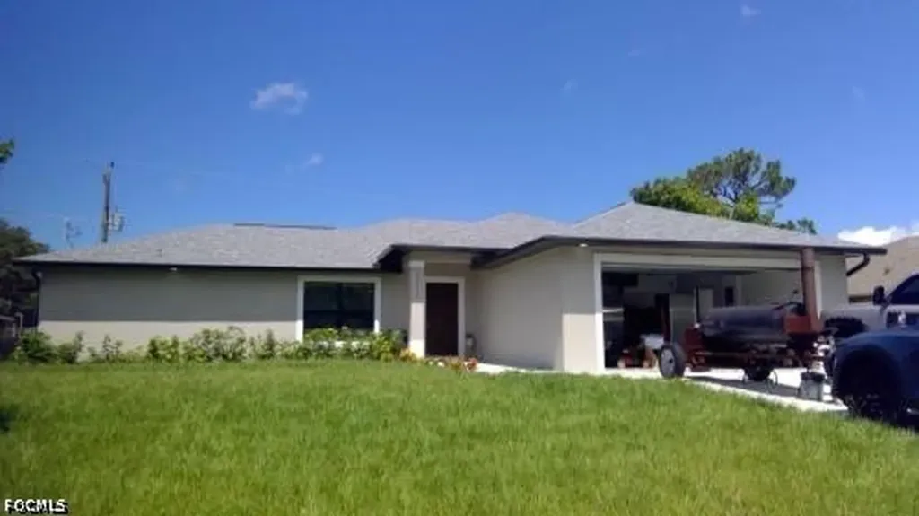 18604 Sarasota Road Fort Myers FL 33967
