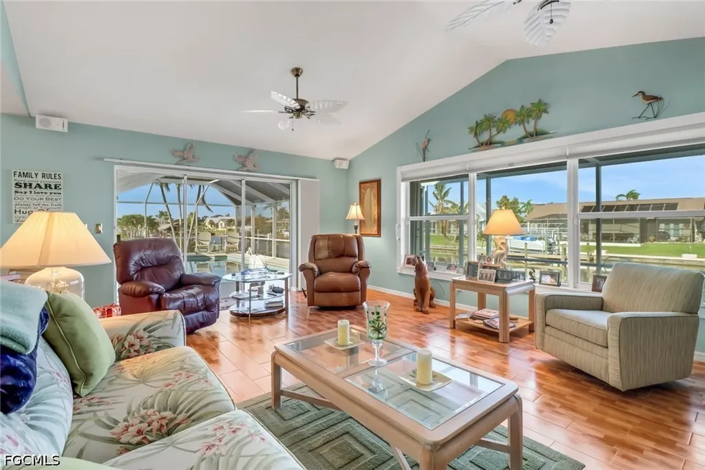 3538 SE 1st Place Cape Coral FL 33904
