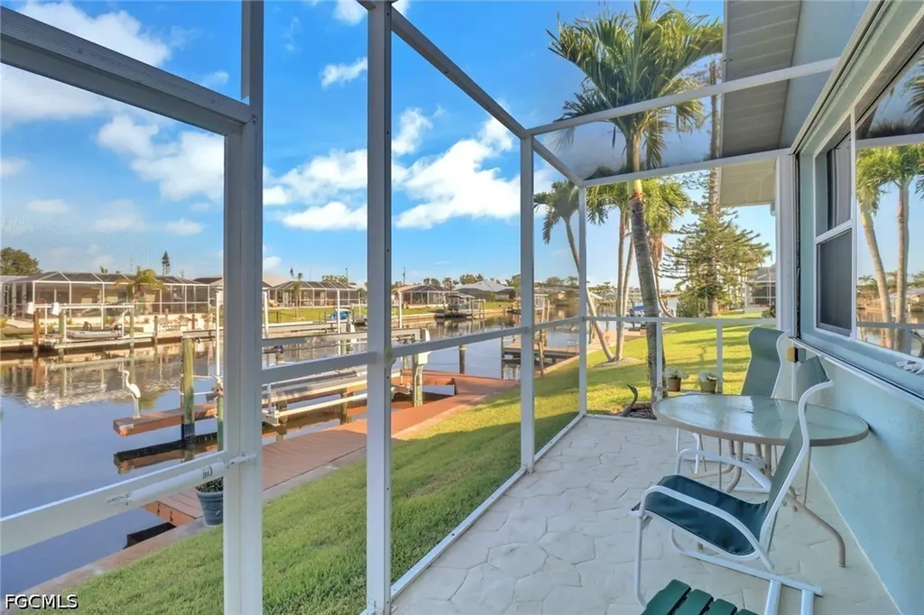 3538 SE 1st Place Cape Coral FL 33904