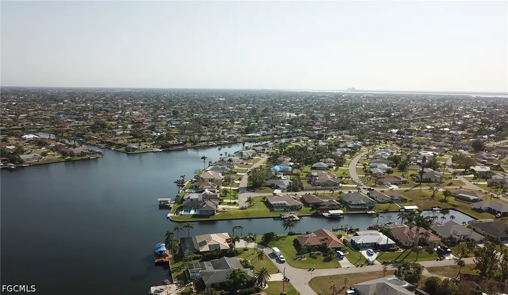 3538 SE 1st Place Cape Coral FL 33904
