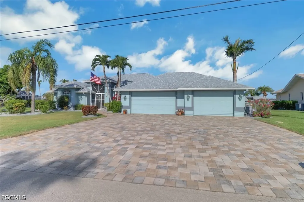 3538 SE 1st Place Cape Coral FL 33904