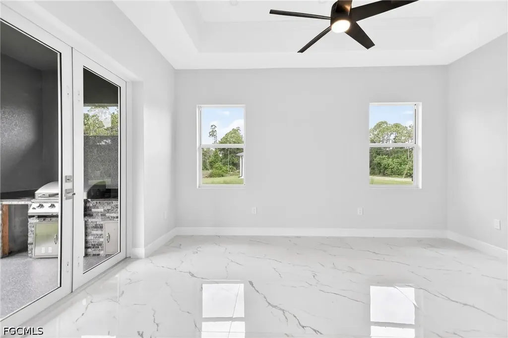 1118 Bari Street E Lehigh Acres FL 33974