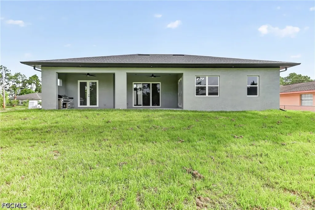 1118 Bari Street E Lehigh Acres FL 33974