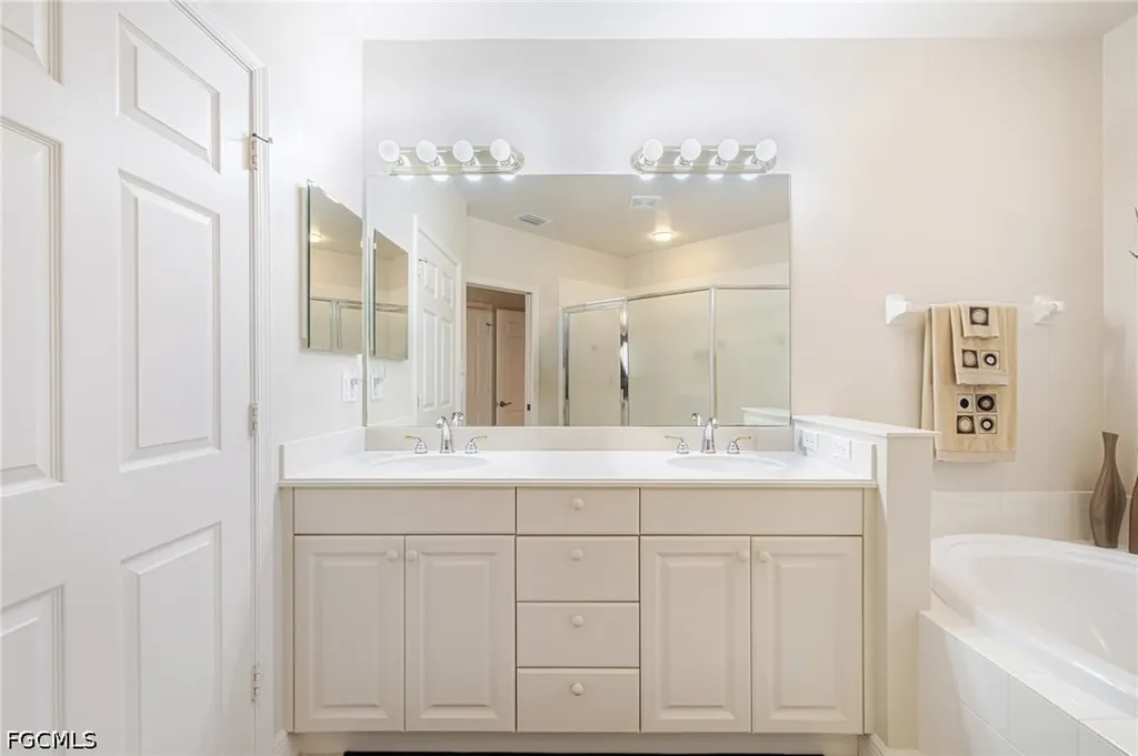 5120 W Hyde Park Court Fort Myers FL 33912