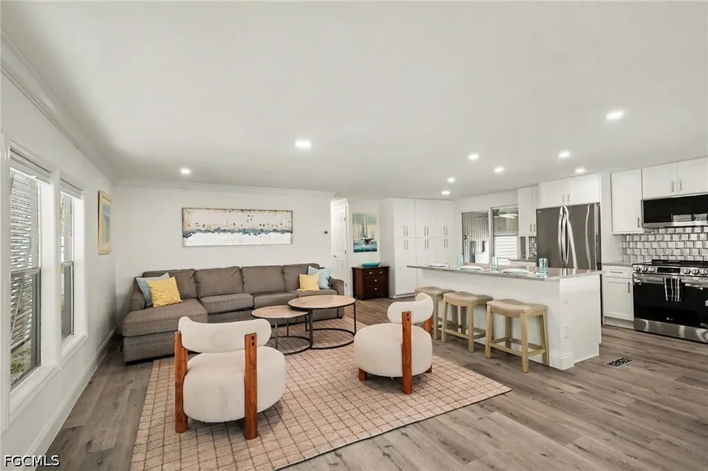 11181 Azalea Lane Fort Myers Beach FL 33931