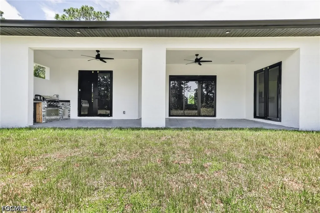 1114 Bari Street E Lehigh Acres FL 33974
