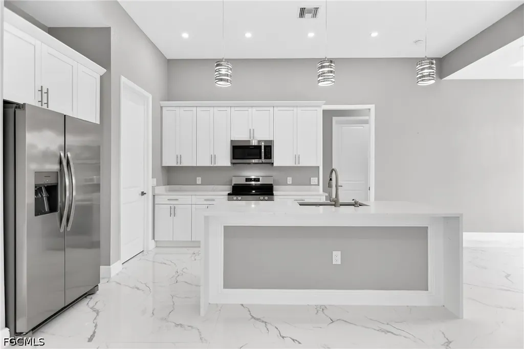 1114 Bari Street E Lehigh Acres FL 33974