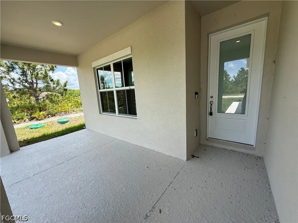 4626 Ida Avenue N Lehigh Acres FL 33971