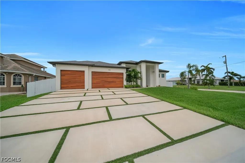 2726 SW 38th Street Cape Coral FL 33914