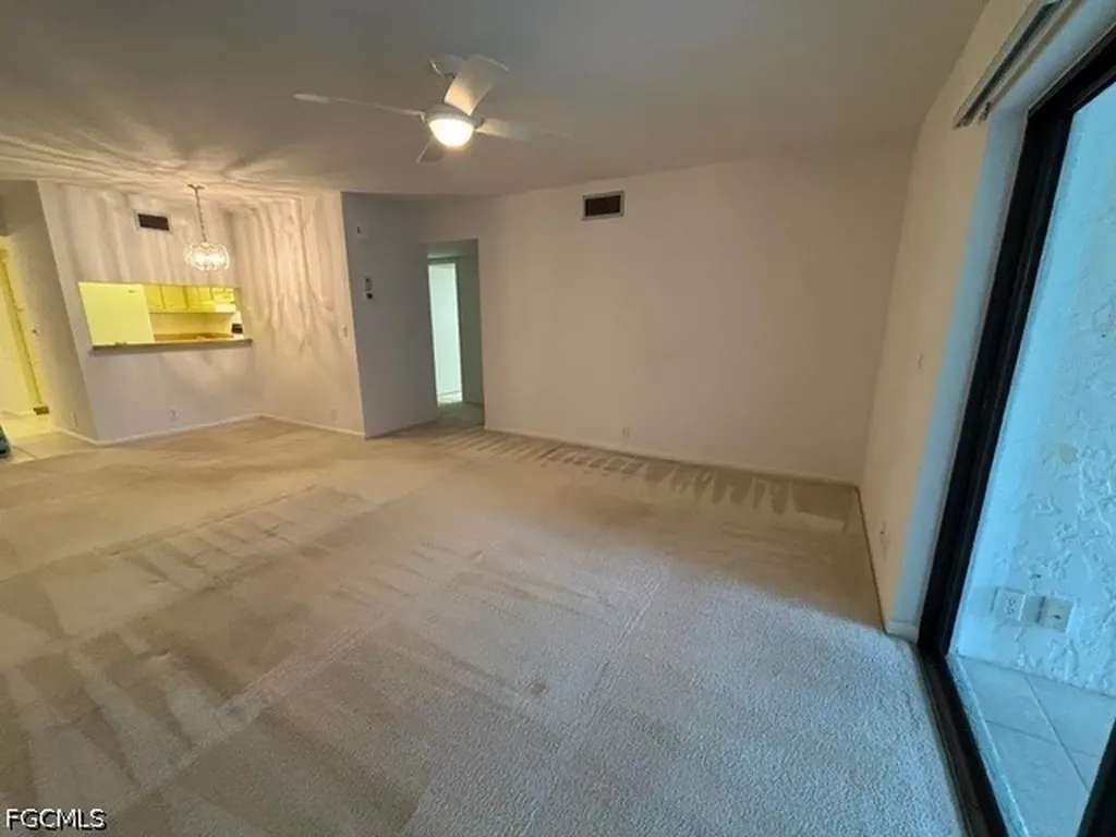 1733 Courtyard Way Naples FL 34112