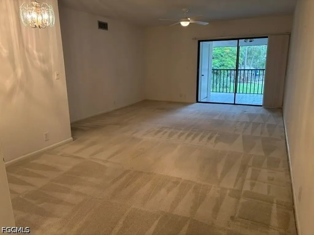 1733 Courtyard Way Naples FL 34112