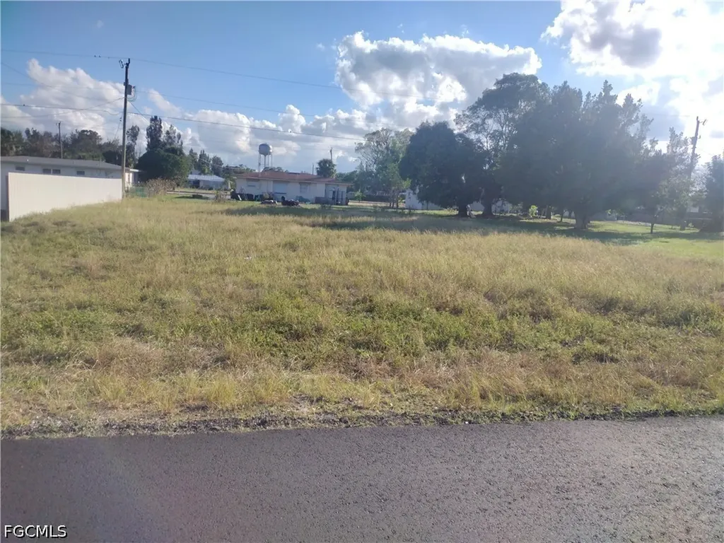710 Fillmore Avenue Lehigh Acres FL 33936