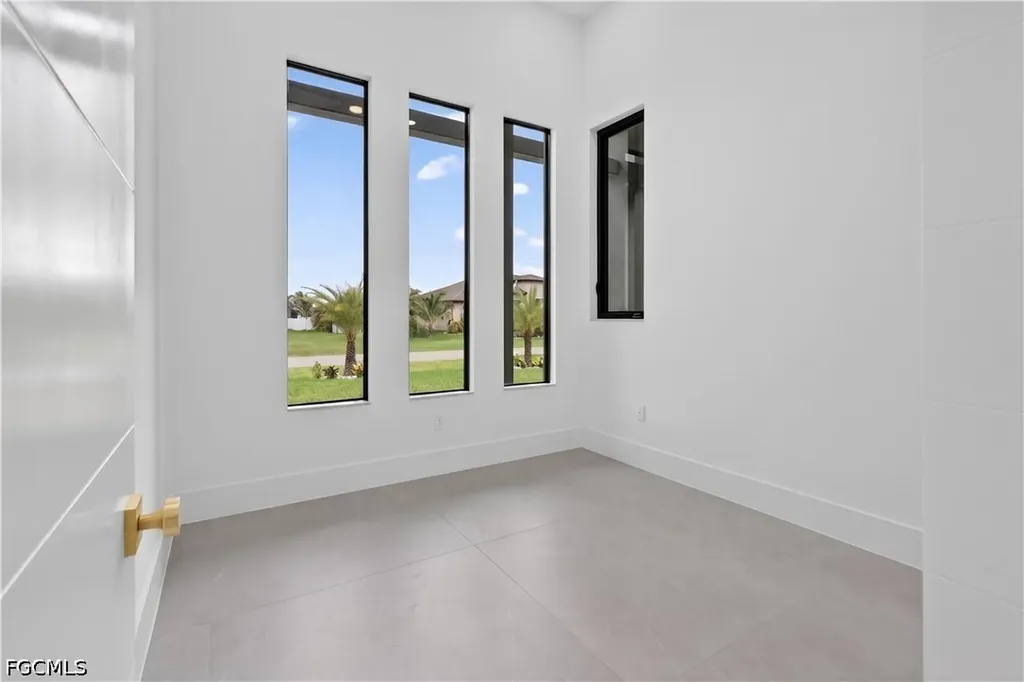 3606 SW 3rd Street Cape Coral FL 33991