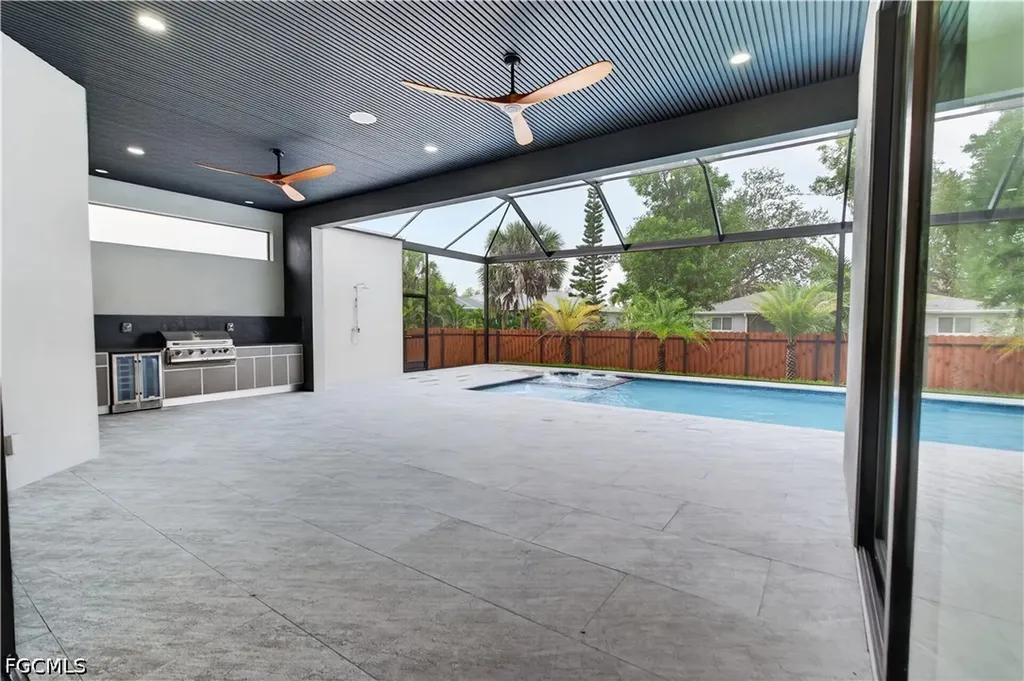 3606 SW 3rd Street Cape Coral FL 33991