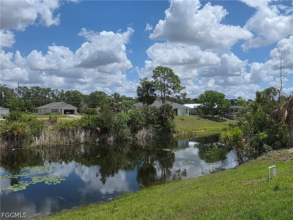 211 NE 31st Street Cape Coral FL 33909