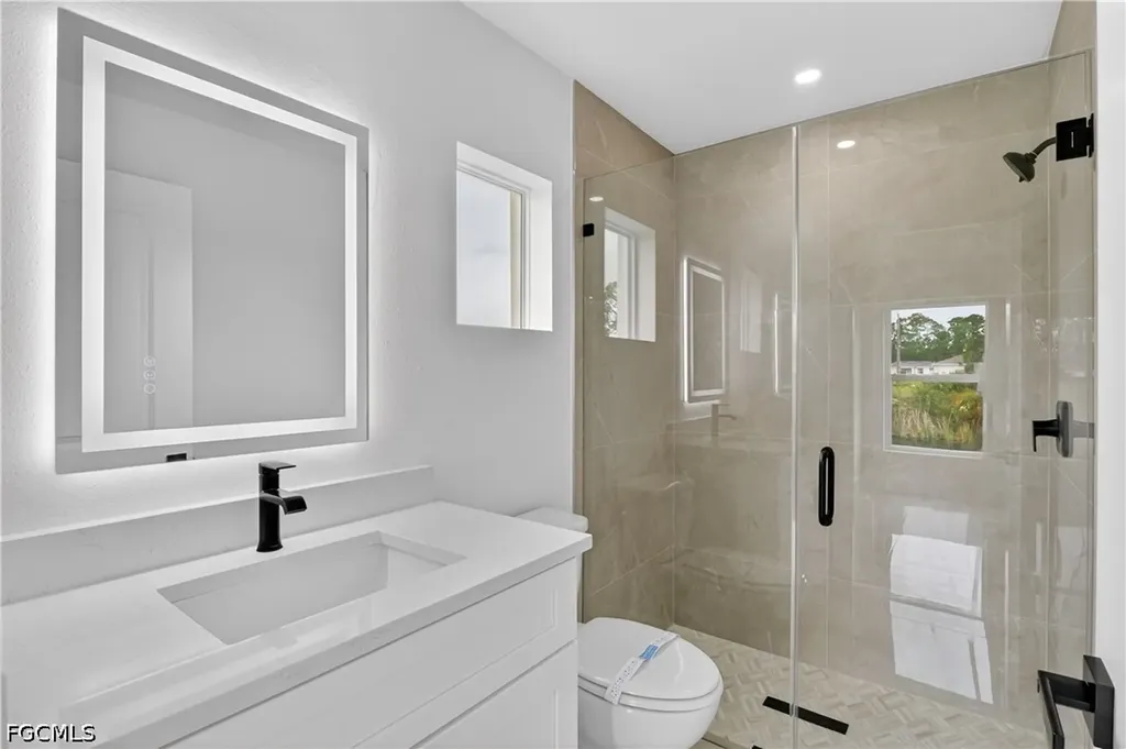 211 NE 31st Street Cape Coral FL 33909