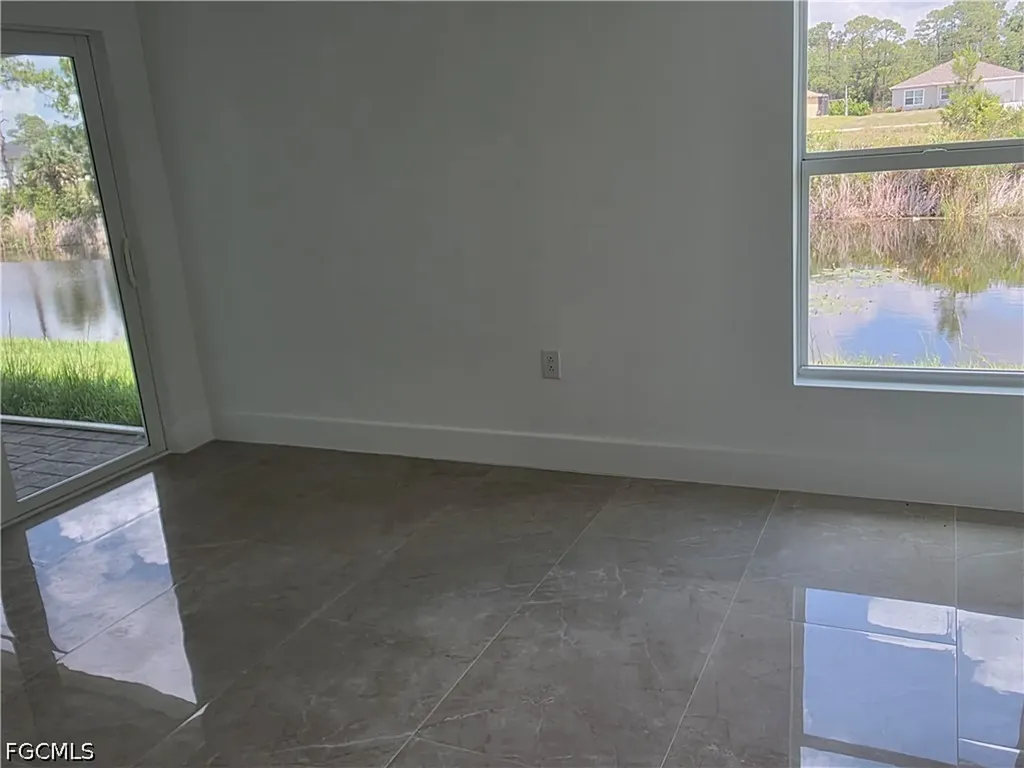 211 NE 31st Street Cape Coral FL 33909