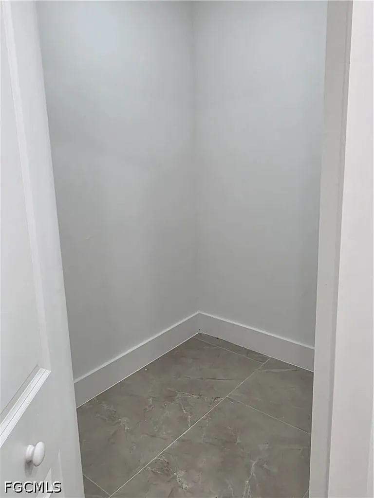 211 NE 31st Street Cape Coral FL 33909