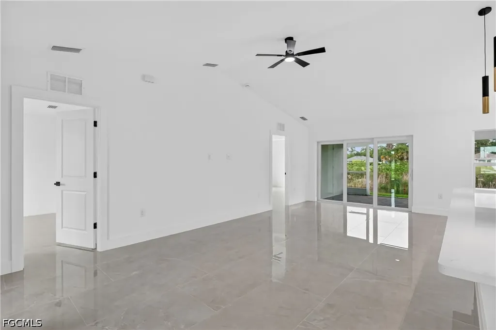 211 NE 31st Street Cape Coral FL 33909