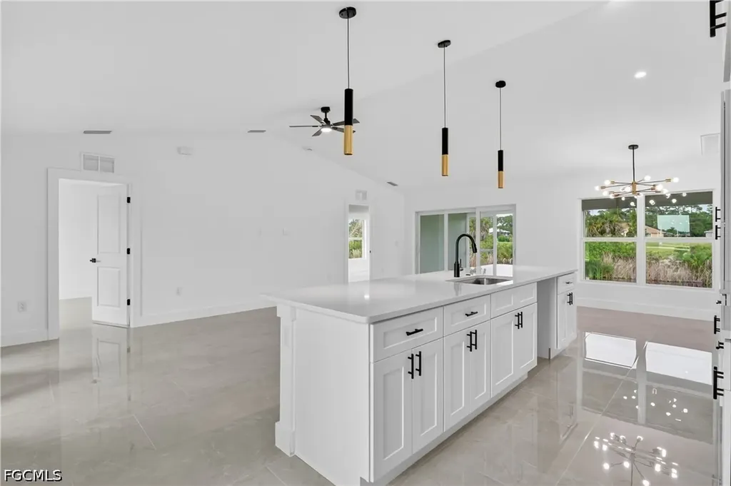 211 NE 31st Street Cape Coral FL 33909