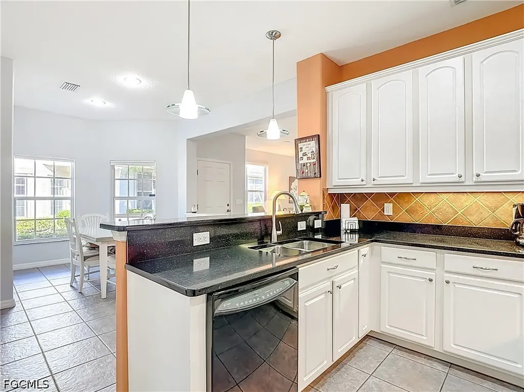 20940 Calle Cristal Lane North Fort Myers FL 33917