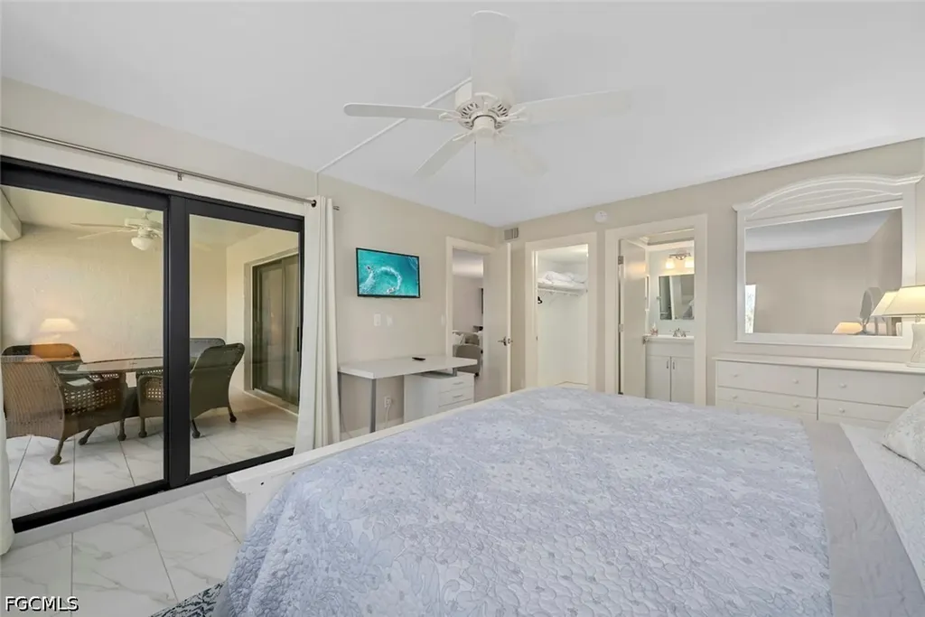 1919 Olde Middle Gulf Drive Sanibel FL 33957
