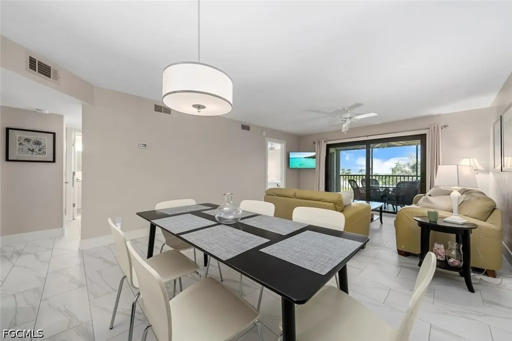1919 Olde Middle Gulf Drive Sanibel FL 33957